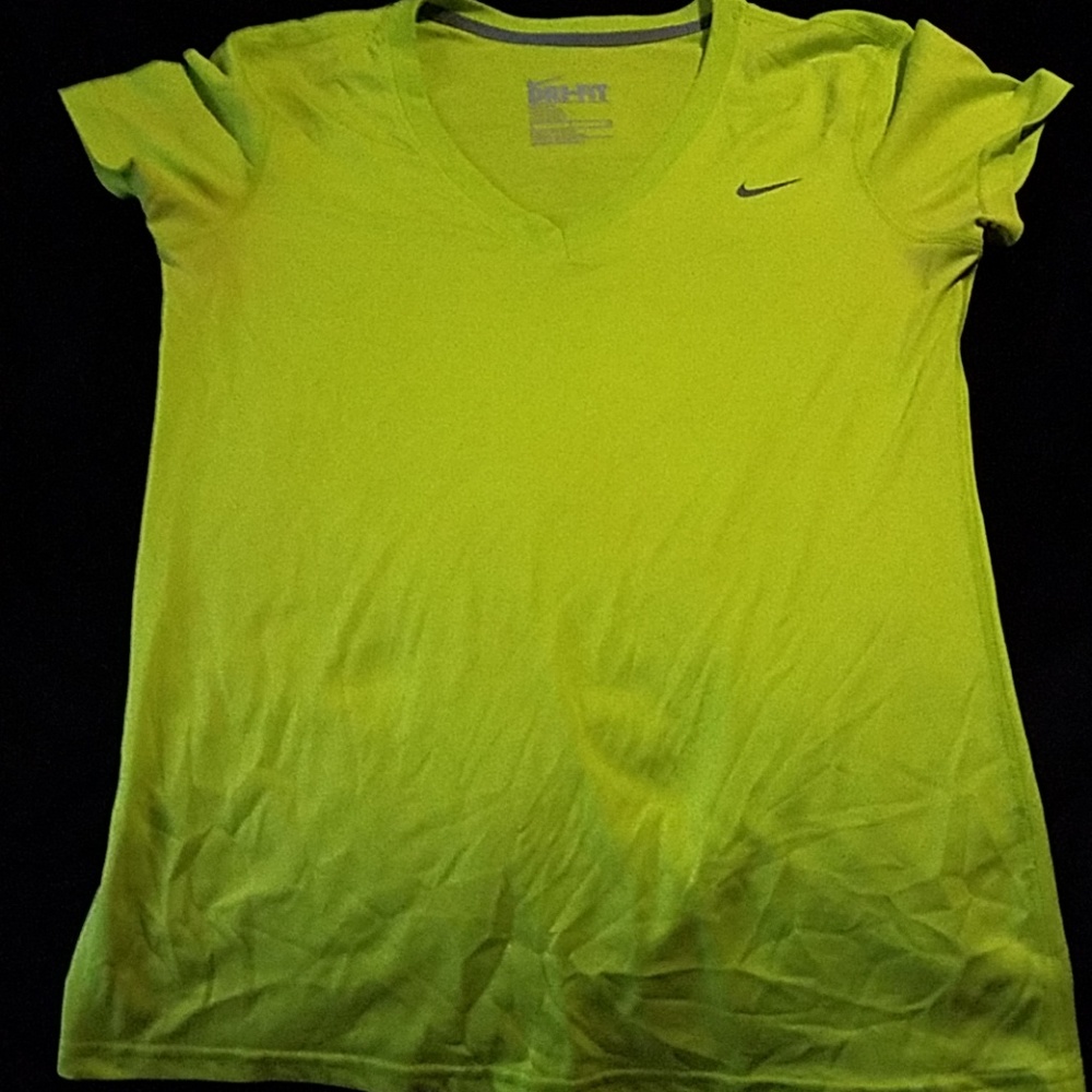 Nike dry fit workout top